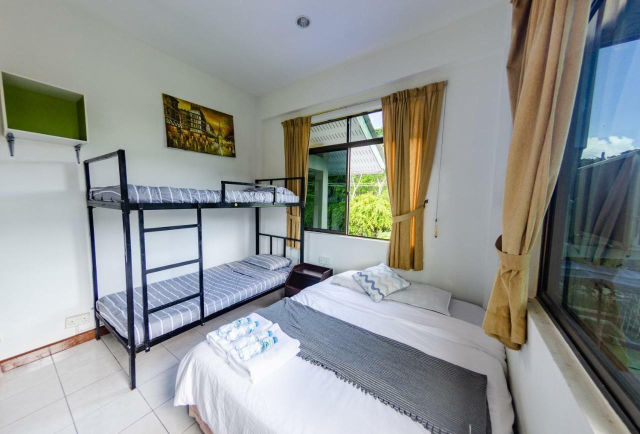 Poni Homestay Muara Dış mekan fotoğraf