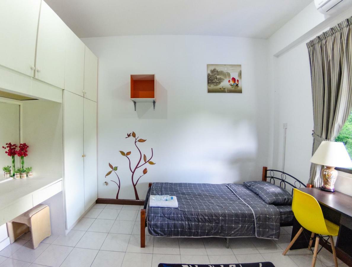 Poni Homestay Muara Dış mekan fotoğraf
